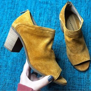 Lucky Brand Kalli Suede Leather Peep Toe Booties in Chestnut Brown